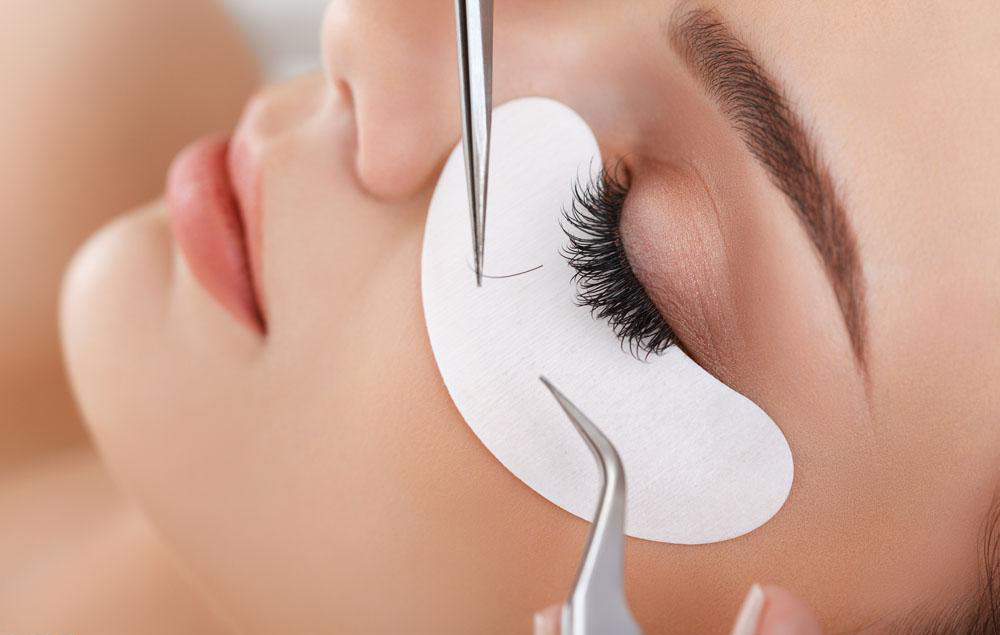 How Much Do Eyelash Technicians Make In USA UK Australian